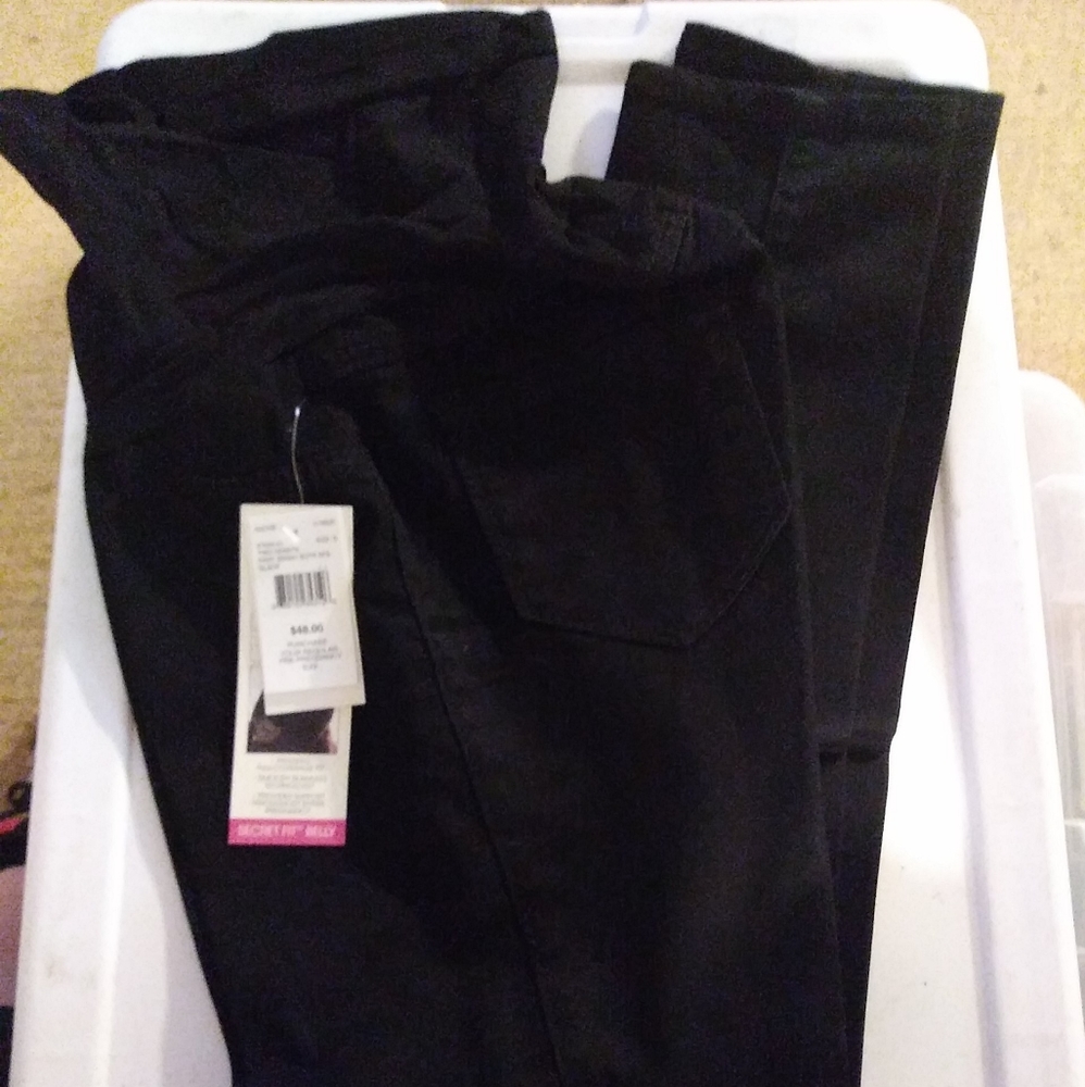Two Hearts Maternity Skinny Pant - Small